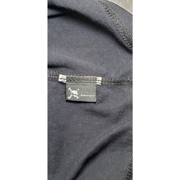 Oakley Men’s Size 2XL Black T-Shirt Embroidered Desert Camo Logo Custom Fit C14 - Picture 6 of 8